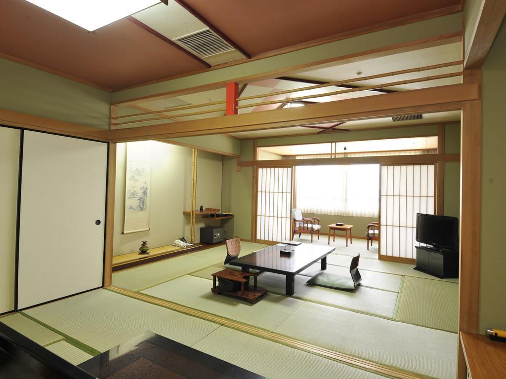 Nisshokan Shinkan Baishokaku Nagasaki Exterior photo